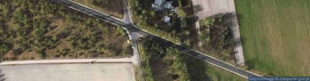 Zdjęcie satelitarne Kapliczka, Figura Świętych, Krzyż
