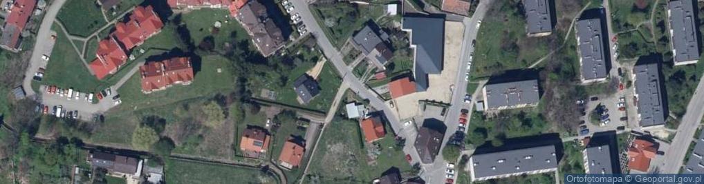 Zdjęcie satelitarne Kapliczka, Figura Świętych, Krzyż