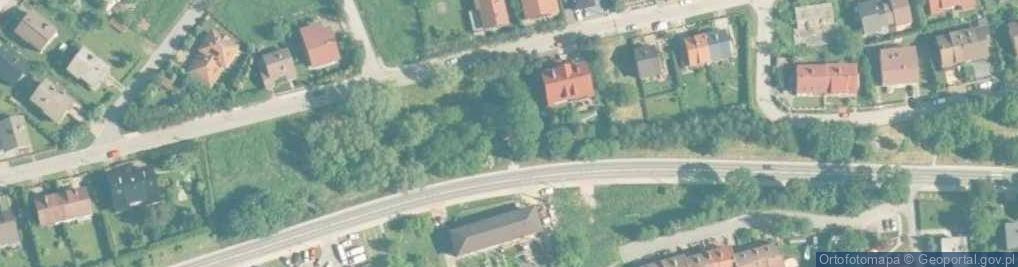 Zdjęcie satelitarne Kapliczka, Figura Świętych, Krzyż