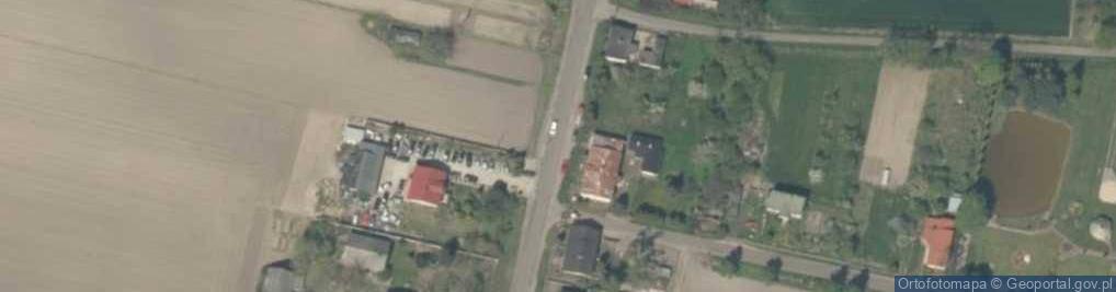 Zdjęcie satelitarne Kapliczka, Figura Świętych, Krzyż