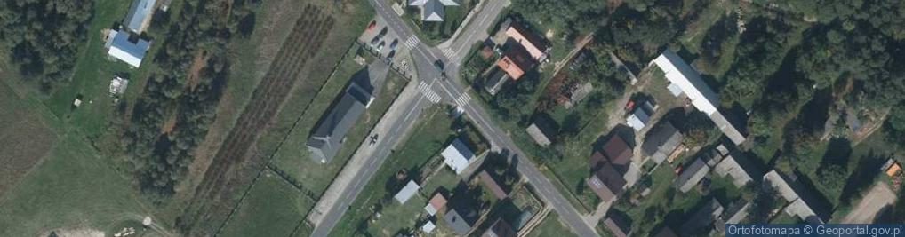 Zdjęcie satelitarne Kapliczka, Figura Świętych, Krzyż