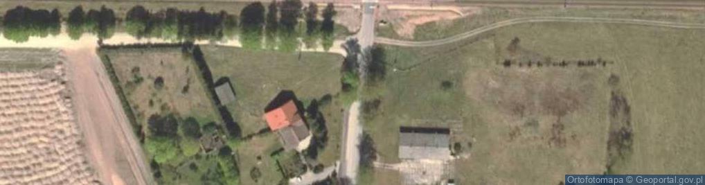 Zdjęcie satelitarne Kapliczka, Figura Świętych, Krzyż