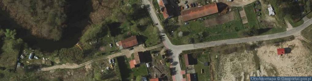 Zdjęcie satelitarne Kapliczka, Figura Świętych, Krzyż