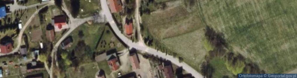 Zdjęcie satelitarne Kapliczka, Figura Świętych, Krzyż