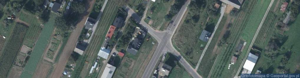 Zdjęcie satelitarne Kapliczka, Figura Świętych, Krzyż