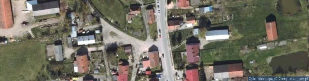 Zdjęcie satelitarne Kapliczka, Figura Świętych, Krzyż