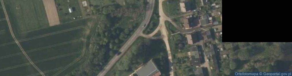 Zdjęcie satelitarne Kapliczka, Figura Świętych, Krzyż