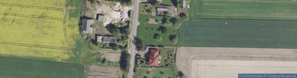 Zdjęcie satelitarne Kapliczka, Figura Świętych, Krzyż