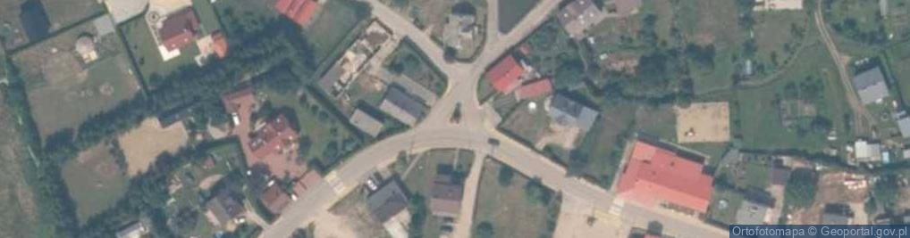 Zdjęcie satelitarne Kapliczka, Figura Świętych, Krzyż