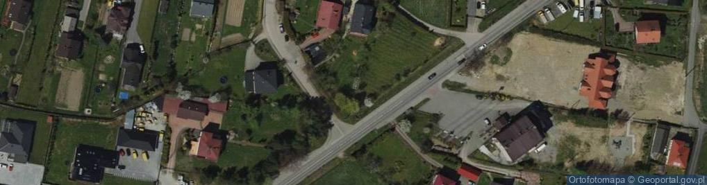 Zdjęcie satelitarne Kapliczka, Figura Świętych, Krzyż