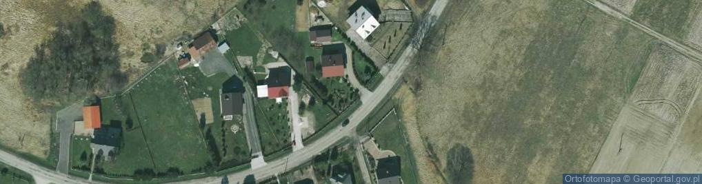 Zdjęcie satelitarne Kapliczka, Figura Świętych, Krzyż