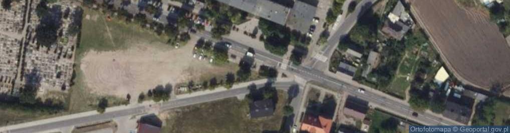 Zdjęcie satelitarne Kapliczka, Figura Świętych, Krzyż