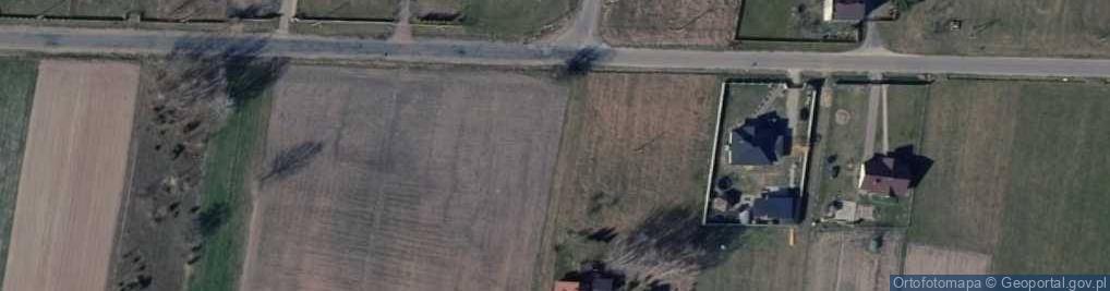Zdjęcie satelitarne Kapliczka, Figura Świętych, Krzyż