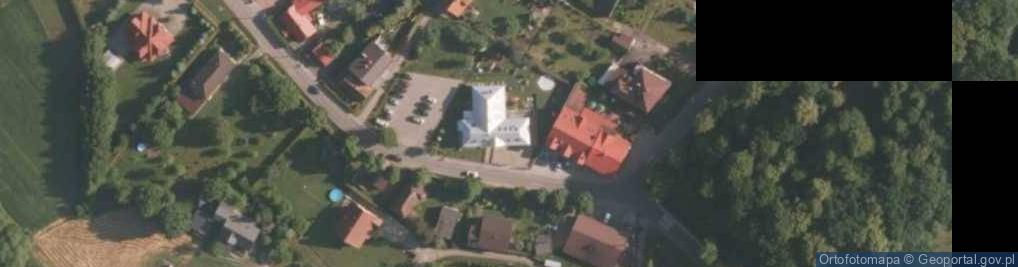 Zdjęcie satelitarne Kapliczka, Figura Świętych, Krzyż