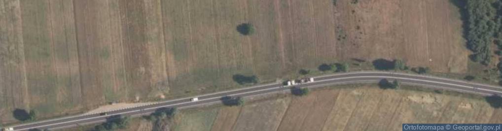 Zdjęcie satelitarne Kapliczka, Figura Świętych, Krzyż