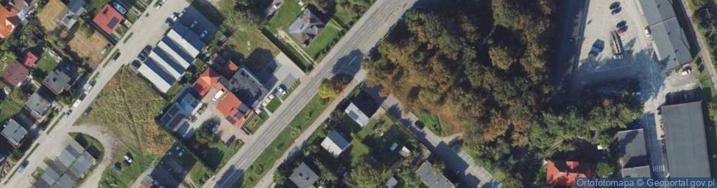 Zdjęcie satelitarne Kapliczka, Figura Świętych, Krzyż