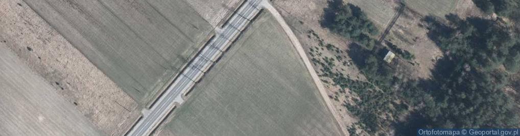 Zdjęcie satelitarne Metalowy krzyż