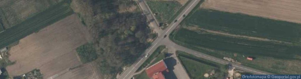 Zdjęcie satelitarne Metalowy krzyż