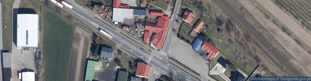 Zdjęcie satelitarne Metalowy krzyż