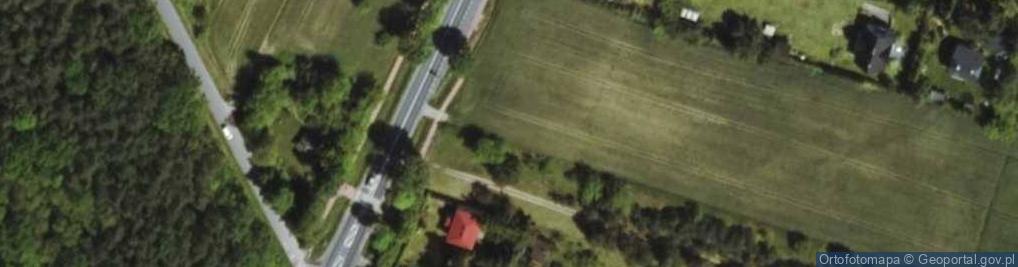 Zdjęcie satelitarne Metalowy krzyż