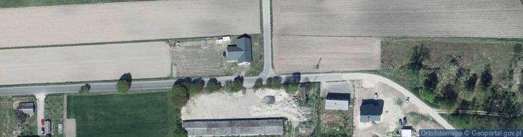 Zdjęcie satelitarne Metalowy krzyż