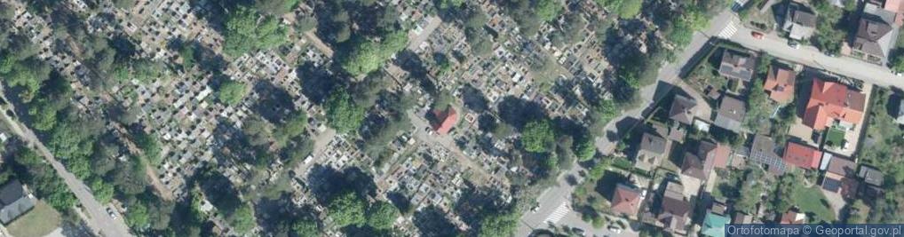 Zdjęcie satelitarne Zabytkowa kaplica grobowa rodziny Truszkowskich