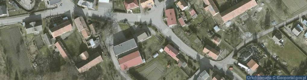 Zdjęcie satelitarne Karczma Biesiadny Dwór