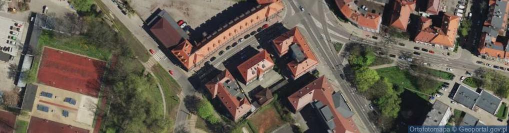 Zdjęcie satelitarne Komisariat Policji II w Bytomiu