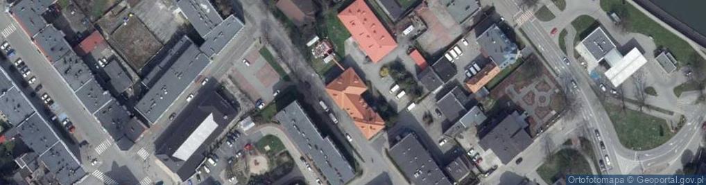 Zdjęcie satelitarne Komornika Sądowego przy Sądzie Rejonowym. Damian Kucza