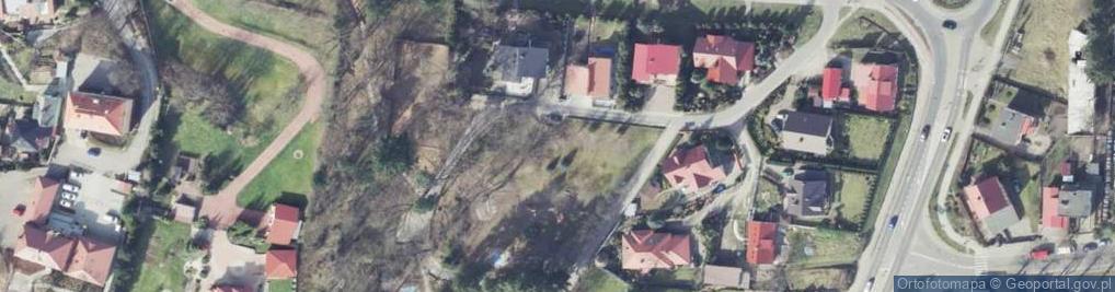Zdjęcie satelitarne Kort tenisowy