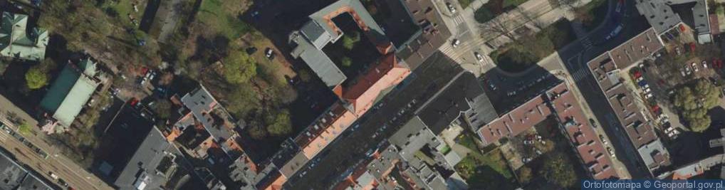 Zdjęcie satelitarne Księgarnia PWN - dziedziniec PTPN