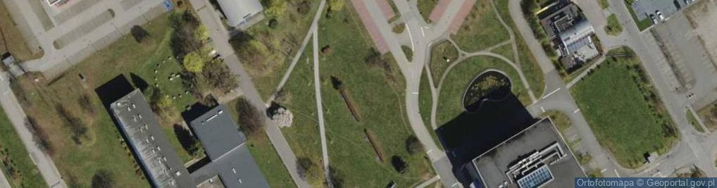Zdjęcie satelitarne Uniwersytecka Naukowa Arche