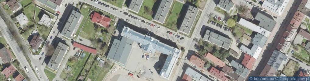 Zdjęcie satelitarne I Liceum Ogólnokształcące Im. Marcina Kromera W Gorlicach