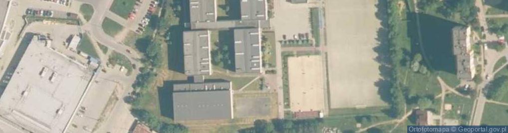 Zdjęcie satelitarne II Liceum Ogólnokształcące Im. k. k. Baczyńskiego W Chrzanowie