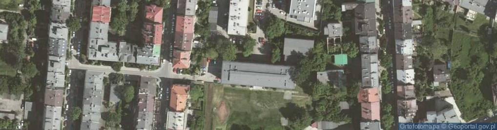 Zdjęcie satelitarne IX Liceum Ogólnokształcące Im. Zygmunta Wróblewskiego W Krakowie