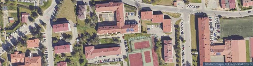 Zdjęcie satelitarne Liceum Ogólnokształcące Dla Dorosłych W Strzyżowie