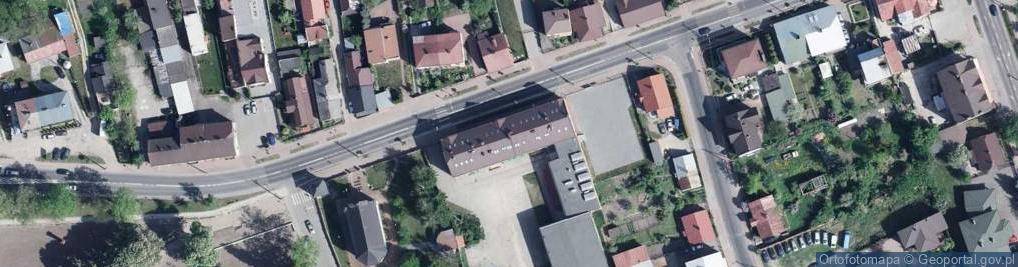 Zdjęcie satelitarne Liceum Ogólnokształcące Im. Gen. Wł. Sikorskiego W Międzyrzecu Podlaskim