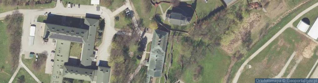 Zdjęcie satelitarne Liceum Ogólnokształcące Z Oddziałami Dwujęzycznymi W Boguchwale