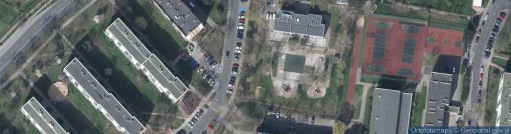 Zdjęcie satelitarne Liceum Ogólnokształcące Z Oddziałami Integracyjnymi Im. Ks. Jana Twardowskiego