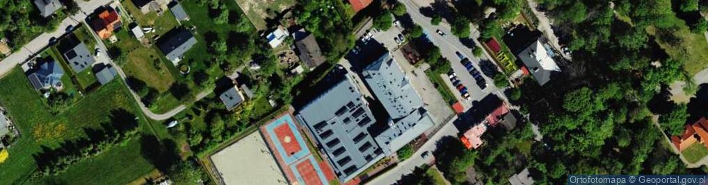 Zdjęcie satelitarne LO im. Krzysztofa Kamila Baczyńskiego