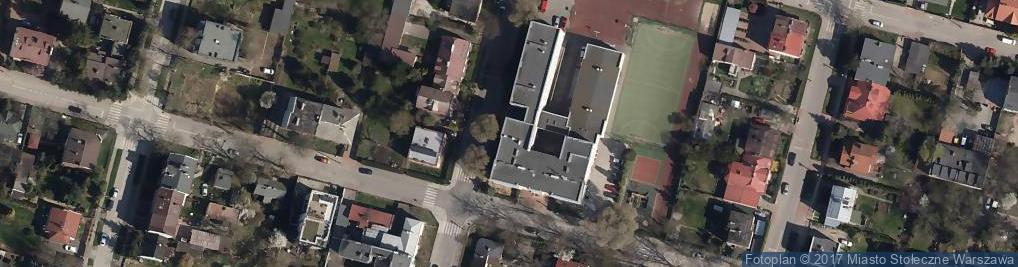 Zdjęcie satelitarne Lxxiii Liceum Ogólnokształcące Z Oddziałami Dwujęzycznymi Im. Zawiszaków Proporca 'Victoria'