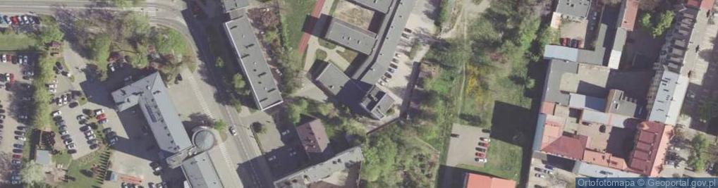 Zdjęcie satelitarne V Liceum Ogólnokształcące Z Oddziałami Dwujęzycznymi Im. Romualda Traugutta W Radomiu