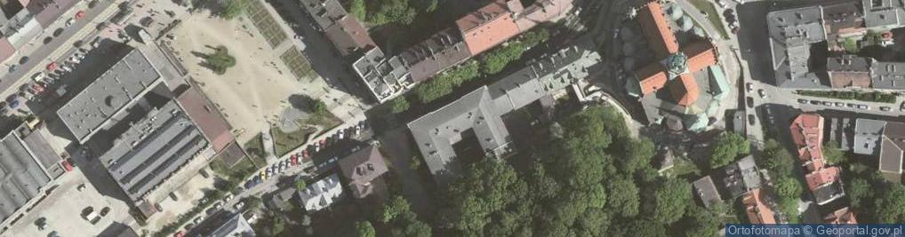 Zdjęcie satelitarne X Liceum Ogólnokształcące Dla Dorosłych W Krakowie