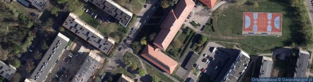 Zdjęcie satelitarne XIV LO w ZS Chemicznych im. Ignacego Łukasiewicza