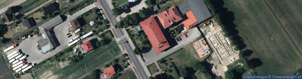 Zdjęcie satelitarne Zaoczne Liceum Ogólnokształcące Dla Dorosłych W Ulanie-Majoracie