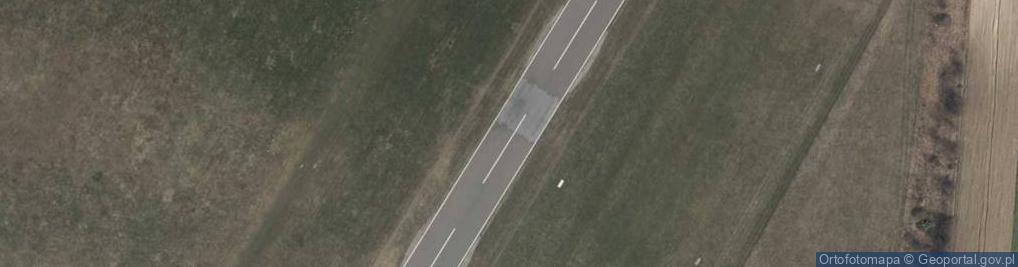 Zdjęcie satelitarne Lotnisko Piotrków Trybunalski - EPPT