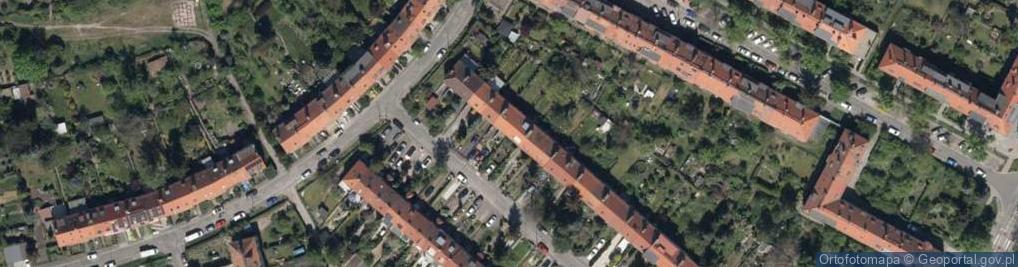 Zdjęcie satelitarne Momiki.pl - wyjątkowe drewniane meble dla Twojego dziecka