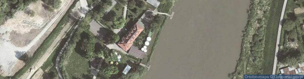 Zdjęcie satelitarne miejsce postoju- rz. Wisła [L74