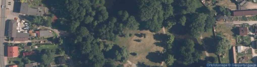 Zdjęcie satelitarne Nad rzeką, której nie ma