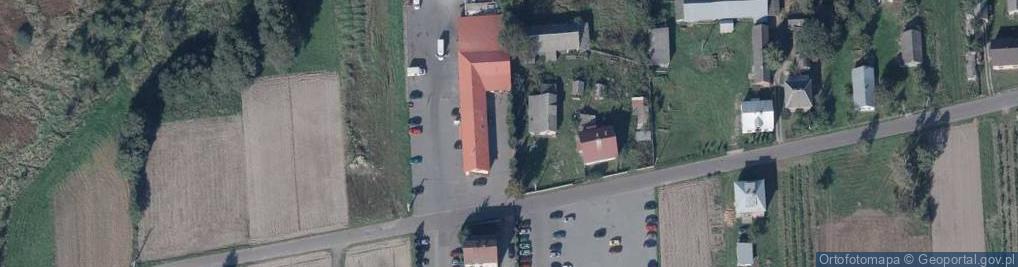 Zdjęcie satelitarne Karol. Sklep przyzakładowy.